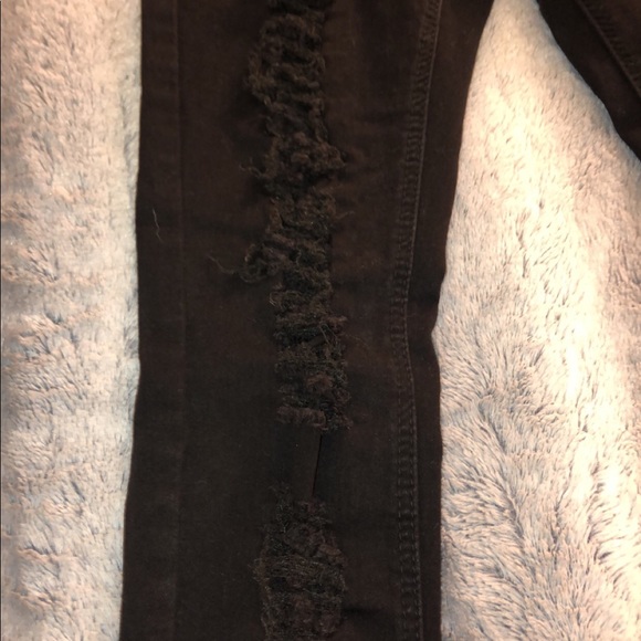 Black Jeans - Picture 2 of 3